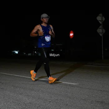 Runner Photo 7434788
