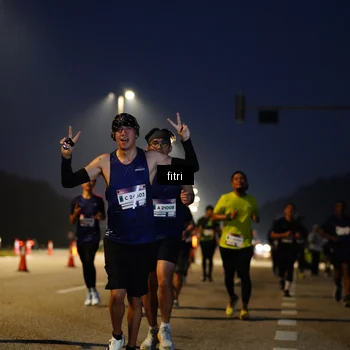 Runner Photo 7434809