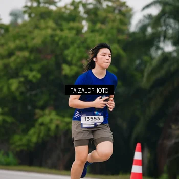 Runner Photo 7434818