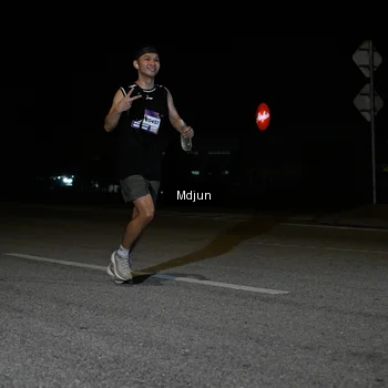 Runner Photo 7434821