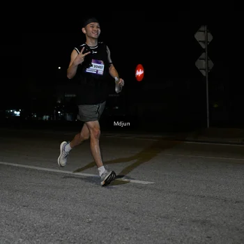 Runner Photo 7434828