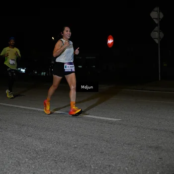 Runner Photo 7434869
