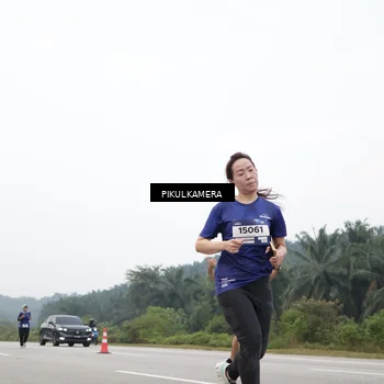 Runner Photo 7434872