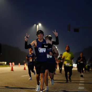 Runner Photo 7434880
