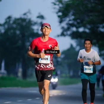 Runner Photo 7434930