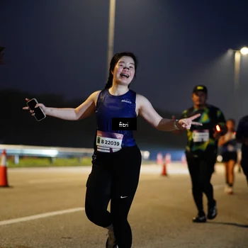 Runner Photo 7434955