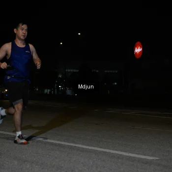 Runner Photo 7434990