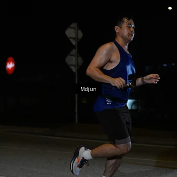 Runner Photo 7435003