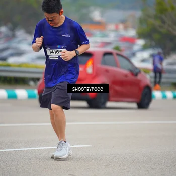 Runner Photo 7435007