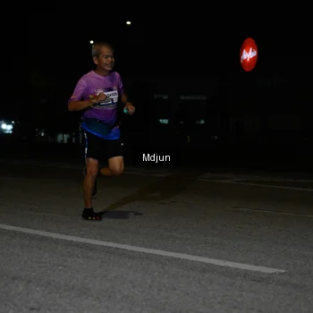 Runner Photo 7435022