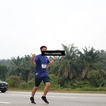 Runner Photo 7435036