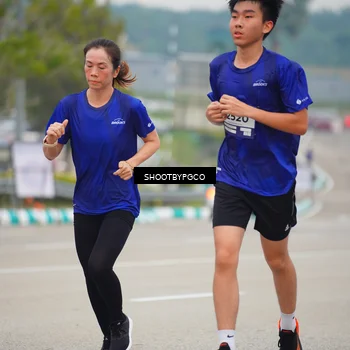 Runner Photo 7435064