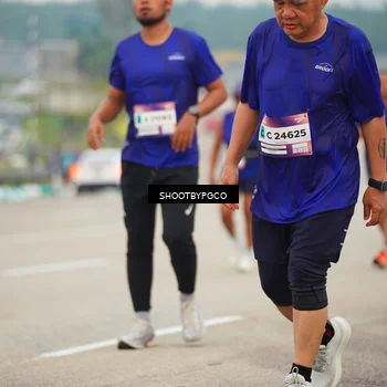 Runner Photo 7435065