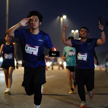 Runner Photo 7435104