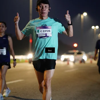 Runner Photo 7435117