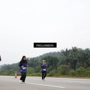 Runner Photo 7435173