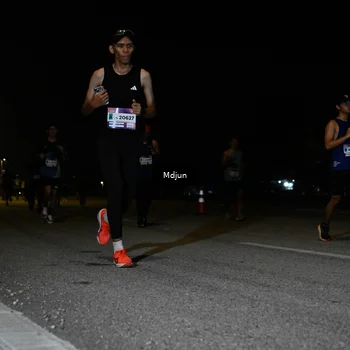 Runner Photo 7435211
