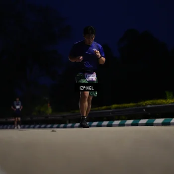 Runner Photo 7435218