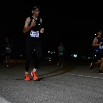 Runner Photo 7435220