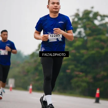 Runner Photo 7435239