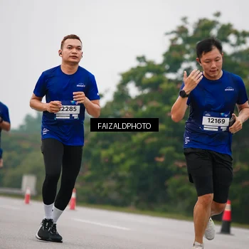 Runner Photo 7435244