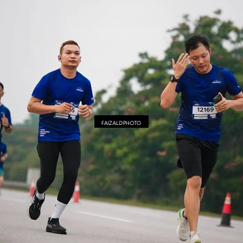 Runner Photo 7435247