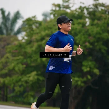 Runner Photo 7435259