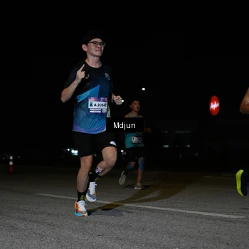 Runner Photo 7435271