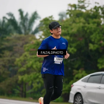 Runner Photo 7435272