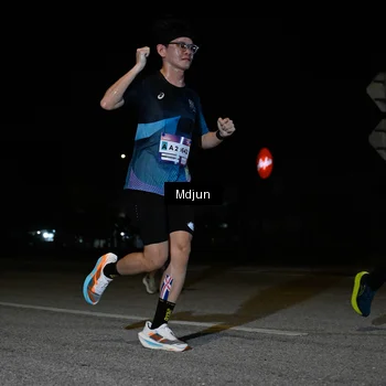 Runner Photo 7435279