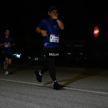 Runner Photo 7435282
