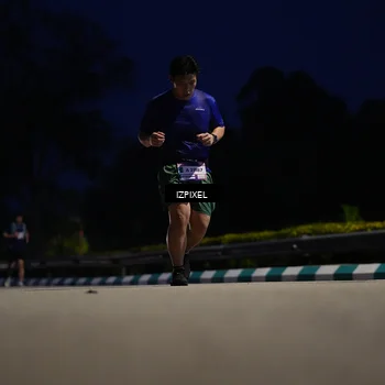 Runner Photo 7435310