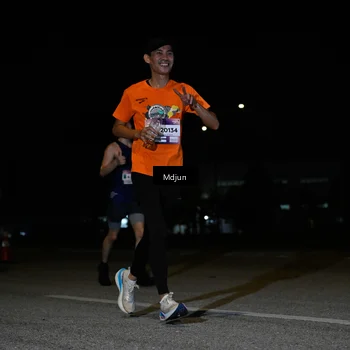 Runner Photo 7435348
