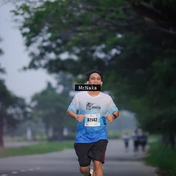 Runner Photo 7435356