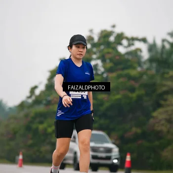 Runner Photo 7435361