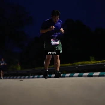 Runner Photo 7435372