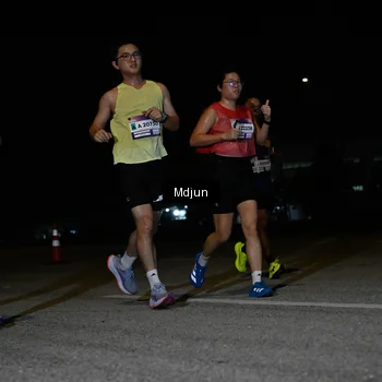 Runner Photo 7435413