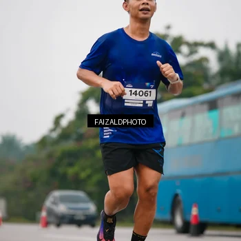 Runner Photo 7435429