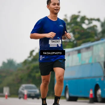 Runner Photo 7435444