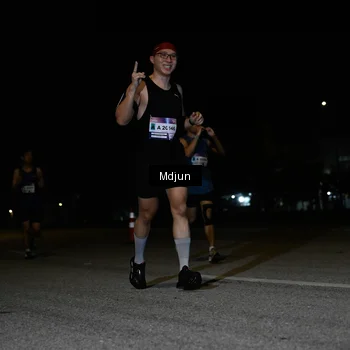 Runner Photo 7435449