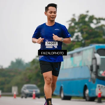 Runner Photo 7435454