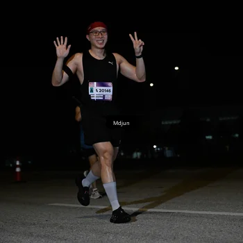 Runner Photo 7435471
