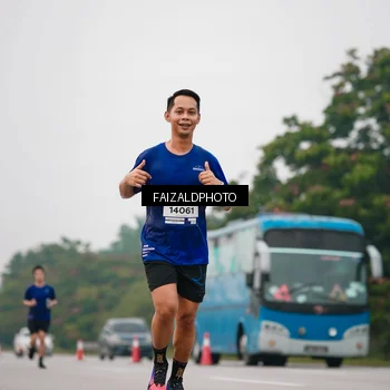 Runner Photo 7435483