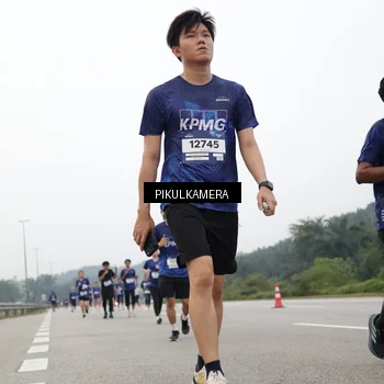 Runner Photo 7435488