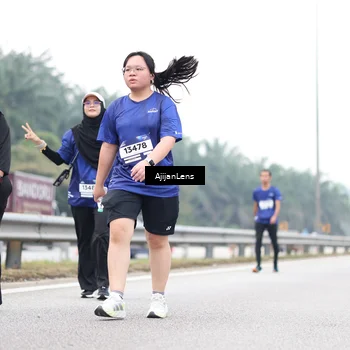 Runner Photo 7435512