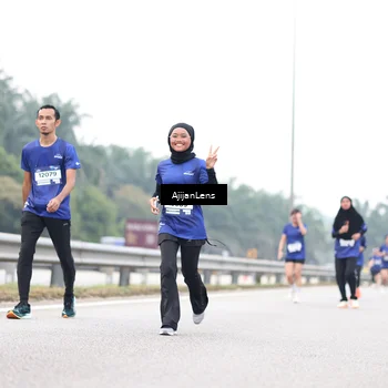 Runner Photo 7435524