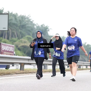 Runner Photo 7435548