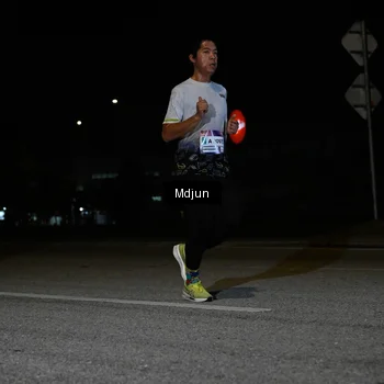 Runner Photo 7435556