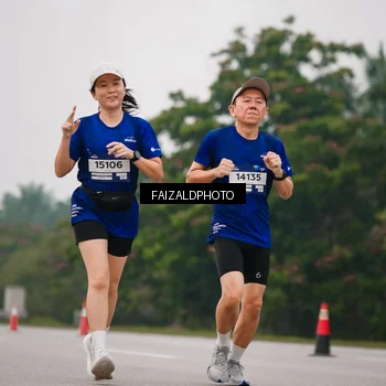 Runner Photo 7435559