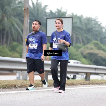 Runner Photo 7435563